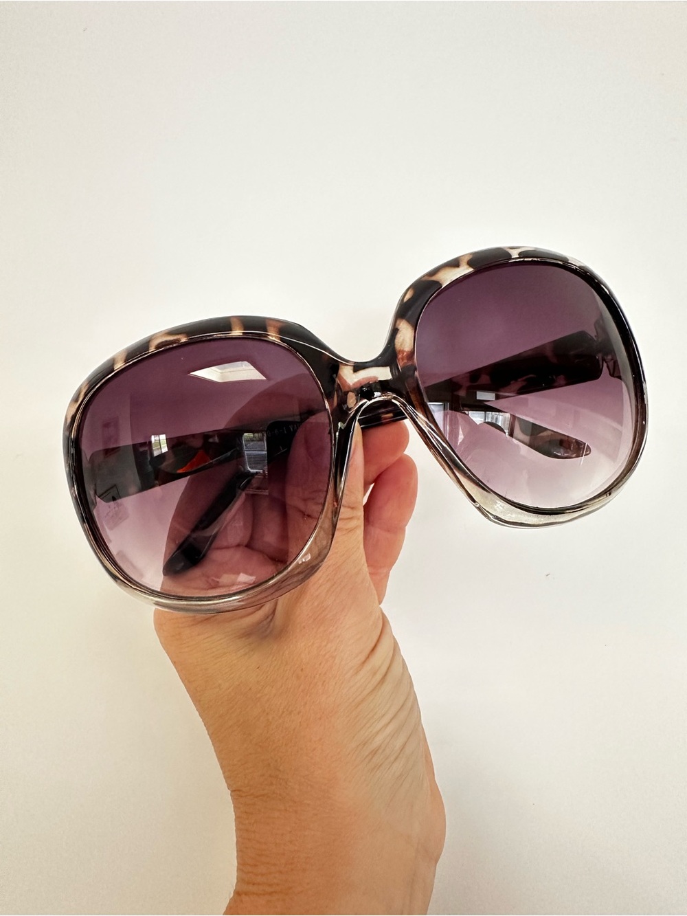 Oversized Vintage Aldo Tortoiseshell Women's Sunglasses